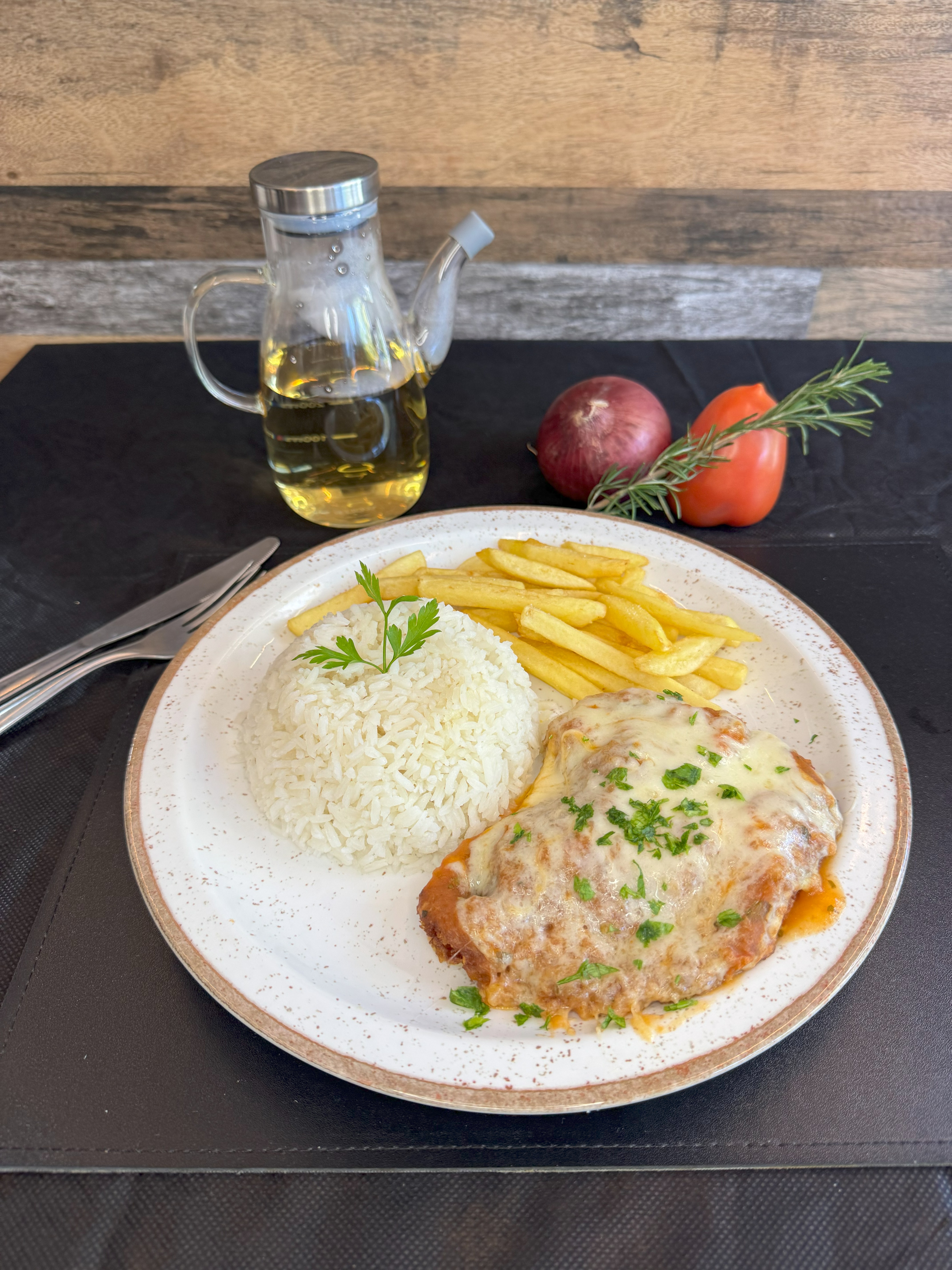 Parmegiana de carne do Nuoro Restaurante